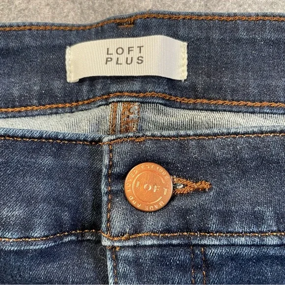 LOFT Women’s Skinny Jeans in Dark Blue Wash Sz 22 - Picture 12 of 13